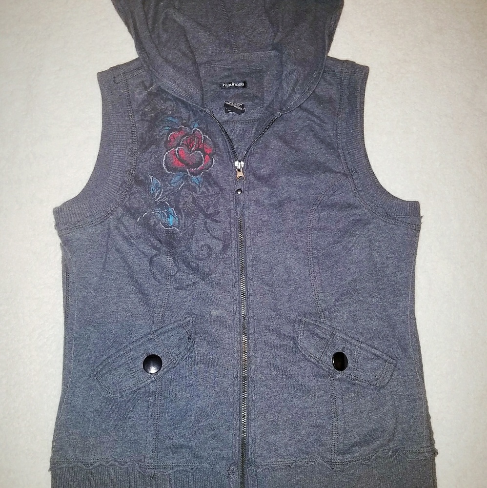 Maurices zip-up biker Floral Rose vest hoodie EUC
